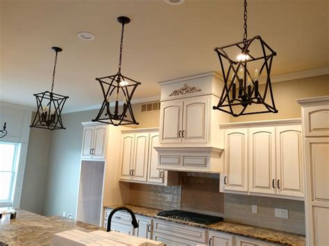 Traditional Pendant Lighting For Kitchen Island Markanthonystudios Net