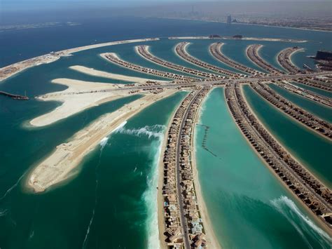 Dubais Newest Man Made Islands Business Insider