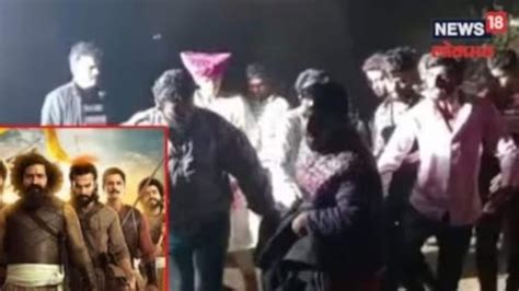 Crew Member On Sets Of Akshay Kumar Starrer Vedat Marathe Veer Daudale