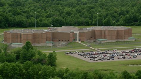 5k Aerial Video Of The Ohio State Penitentiary Youngstown Ohio Aerial