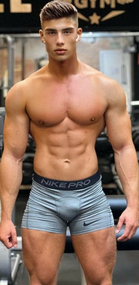 Hot Dudes Good Mood 🇺🇦 On Twitter Rt Guybriz 🥵😈