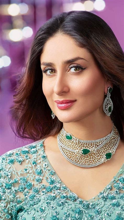 Kareena Kapoor Kareena Kapoor Bollywood Actress Hd Phone Wallpaper Pxfuel