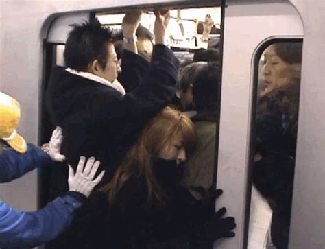 7 Unspoken Rules Of The Nyc Transit System