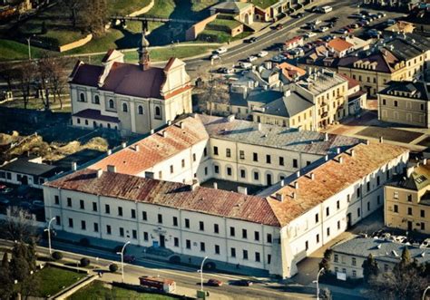 Check out tripadvisor members' 1,378 candid photos and videos of landmarks, hotels, and attractions in zamosc. Zamość