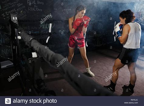 Female Boxing Sparring Hi Res Stock Photography And Images Alamy