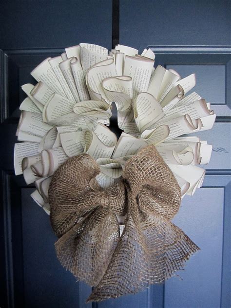 Book Page Wreaths 221 Upcycling Ideas That Will Blow Your Mind