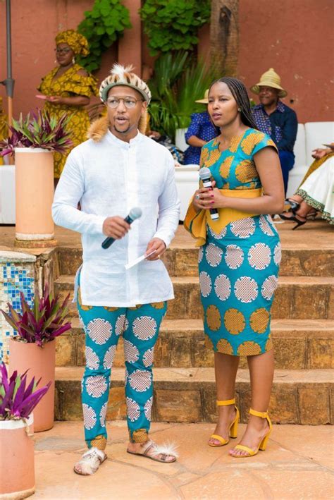 A Zulu And Tswana Wedding South African Wedding Blog South African Traditional Dresses