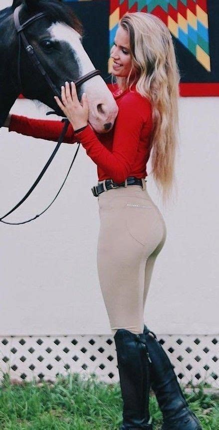 Pin By Michael Bellerive On Womens Tight Pants In 2020 Equestrian