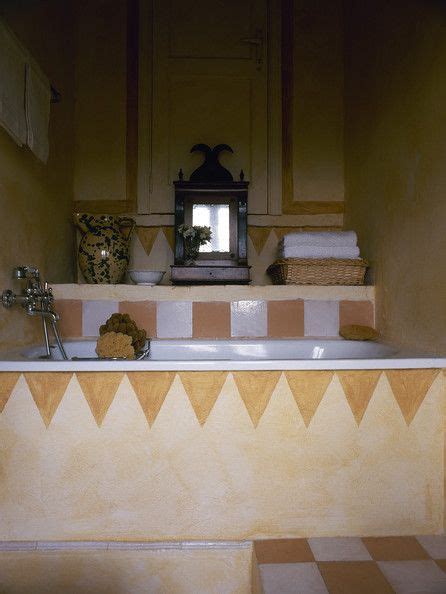 What elements characterize mediterranean bathrooms? Pin by Marina Vranka on HOME Beach House | Mediterranean ...