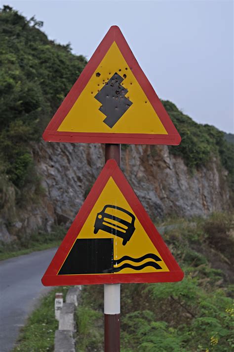 Funny road signs that actually exist | My Travel Leader