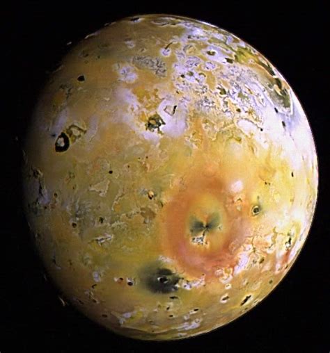 New Juno Images Of Ios Fiery Volcanoes Space Earthsky