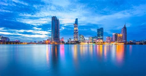 Saigon ou ho chi minh est la plus grande ville du vietnam, la capitale du sud et le coeur économique du pays. Ho Chi Minh ville ou Saîgon | Agence de voyage locale sur ...