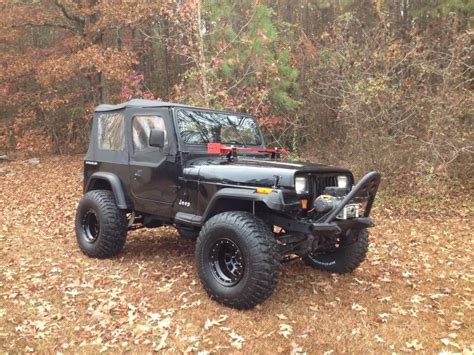 Image Result For Jeep Yj 4 Inch Lift 35s Jeep Yj Jeep Gear Badass Jeep