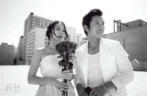 她想為了愛而結婚，而不是為了錢。 msc, trad.她想为了爱而结婚，而不是为了钱。 msc, simp. tā xiǎng wèile ài ér jiéhūn, ér bùshì wèile qián. 韩星李秉宪李敏贞8月10日大婚宴请900人|李秉宪|李敏贞|婚宴_新浪娱乐_新浪网