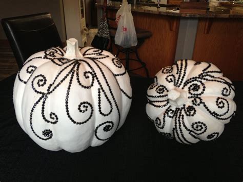 Crystallized white Halloween pumpkins! #halloween white pumpkins crystal pumpkins Halloween ...