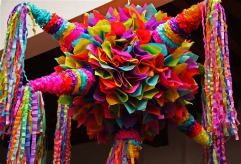 La Verdadera Historia De La Piñata Tradicional Y Su Significado Cultura Colectiva Piñata