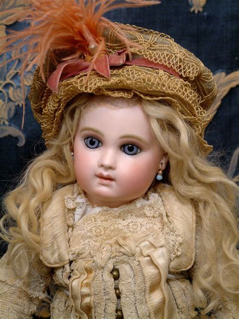 Rarest Of The Rare 17 Early Almond Eyed Portrait Jumeau Antique Doll