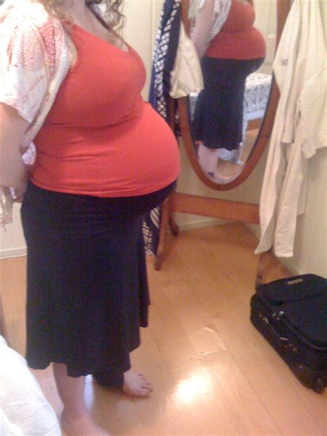 World S Largest Pregnant Belly Photos Pregnantbelly