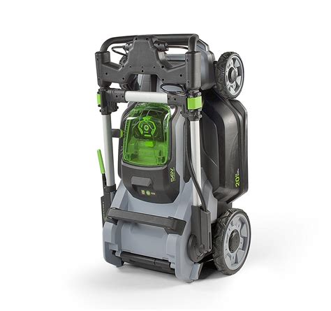 This mower's 100ah lead acid battery powers its three brushless motors for up to 2.5 hours, enough to mow 2.5 acres. The Best Battery Powered Lawn Mower for 2019 - YardMasterz.com