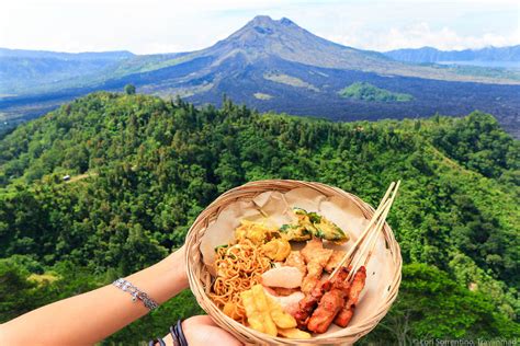 7 Bali Street Food Dishes And Where Locals Love To Eat Them