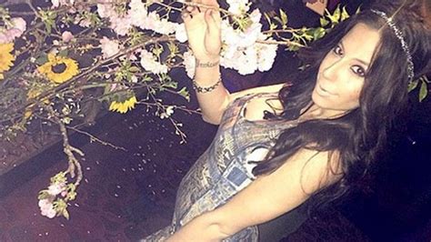 Is Teen Mom 2 Star Vee Torres In Early Labor Jo Riveras Girlfriend Gives Pregnancy Update