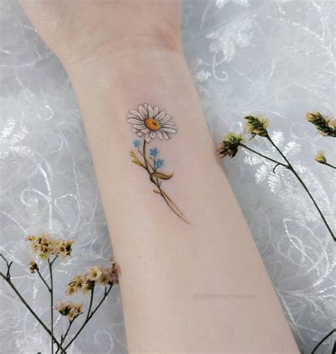 49 Pretty Birth Flower Tattoos And Their Symbolic Meaning Birth Flower Tattoos Flower Tattoos