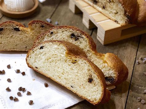 pan brioche con ricotta e gocce di cioccolato caseificio montrone