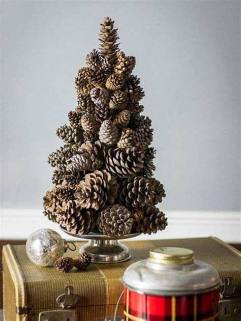 How To Make A Mini Christmas Tree From Pine Cones Craft Projects For