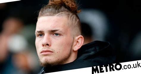 Harvey daniel james elliott (born 4 april 2003) is an english professional footballer who plays as a midfielder or winger for premier league club liverpool. Harvey Elliott watches Liverpool thrash Tranmere Rovers 6 ...