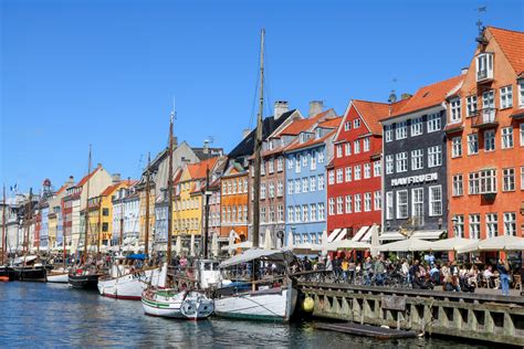 La embajada en copenhague es una de las 142 representaciónes diplomáticas y consulares de. Dinamarca, Holanda y Suecia, los "países felices" con más ...