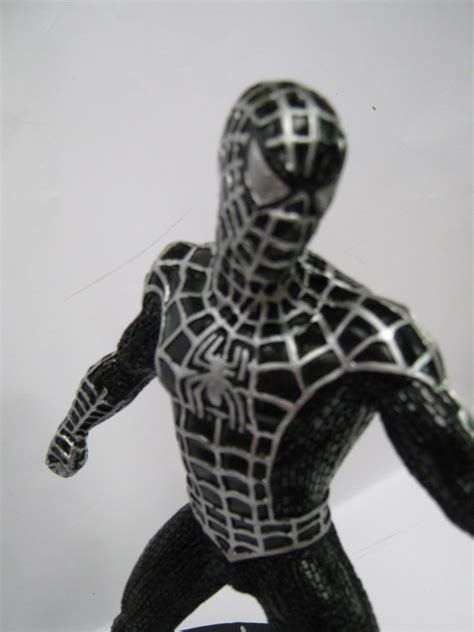 Veja mais ideias sobre homem aranha, aranha, super herói. Homem Aranha Preto Boneco Em Resina 28cm - R$ 119,00 em ...
