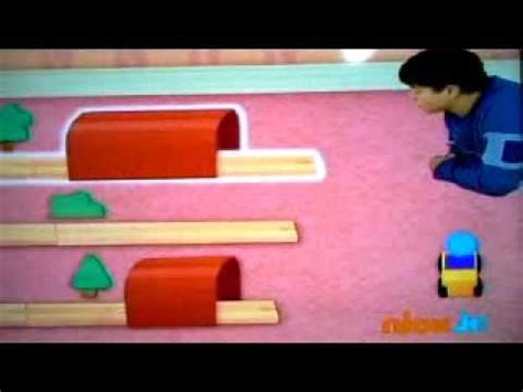 Blue's clues también conocida como las pistas de blue, es un programa estadounidense de televisión para niños. pista de blue 9 português (Brasil) - YouTube