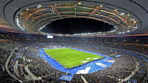 The Stade de France, one of the largest concert halls in Paris — hiphophostels