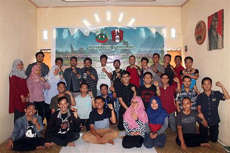 SPI Sumatera Barat Peringati Hari Tani Nasional Dengan Diskusi Dan Aksi Massa Serikat