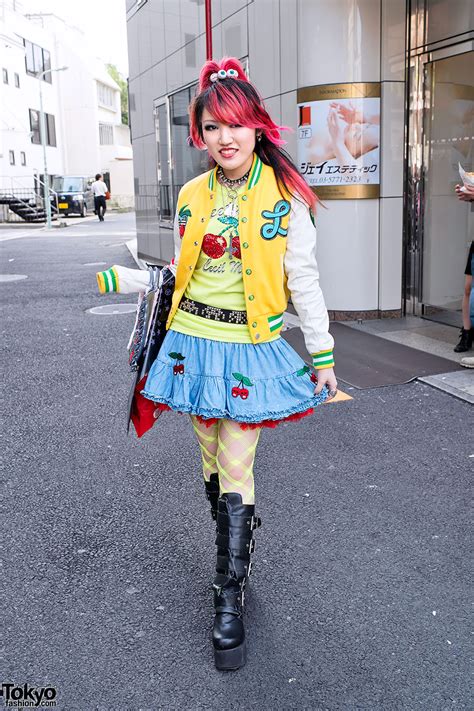 Lisa's Pink Hair, Cherry-Skull Skirt & Buckle Boots in Harajuku