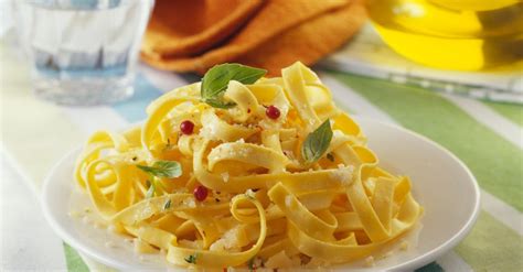 Simple Egg Pasta With Herbs Recipe Eat Smarter Usa