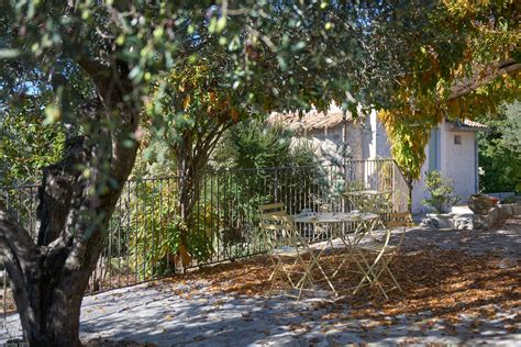 Julia Childs Provence Home Is Available Through Airbnb For 700 A
