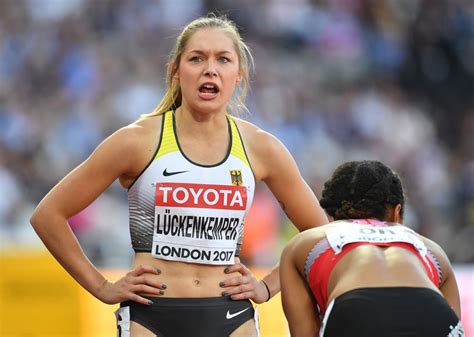 10.95 is strong, but she believes: Gina Lückenkemper - Women's 100 m Semi-Final at the IAAF ...