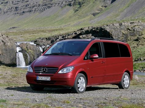 The second generation was introduced in 2004, and the vehicle received the new viano n. MERCEDES BENZ VIANO specs & photos - 2003, 2004, 2005 ...