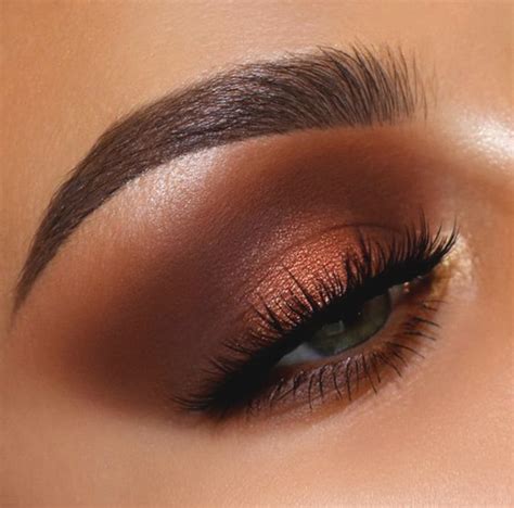 10 Stunning Smokey Eye Makeup Looks Ecemella