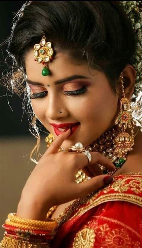 bride photos poses indian bride poses indian wedding poses indian bridal photos indian