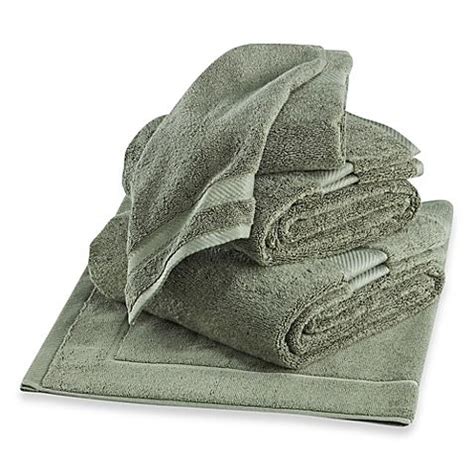 4.3 out of 5 stars 24. Wamsutta® Duet Fingertip Towel in Sage | Fingertip towels ...