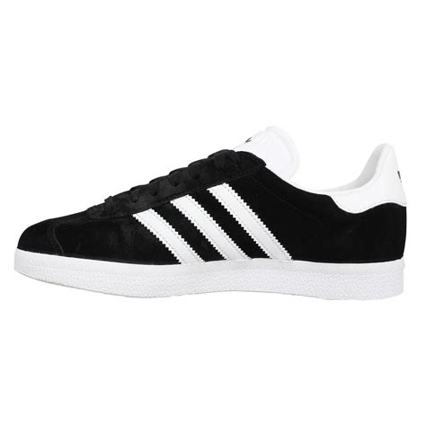 Un choix unique de adidas gazelle femme disponible dans notre magasin. Adidas gazelle velours femme noir blanc | Fanny chaussures