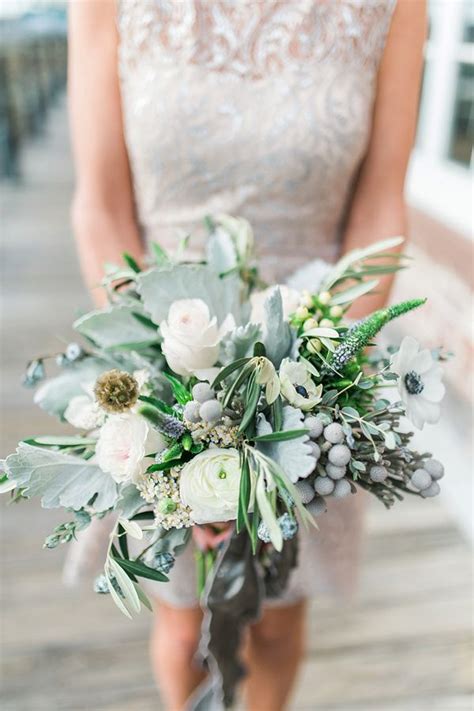 Using flowers that are out of season means that you're importing flowers which greatly adds to the cost. 416 best modern wedding | bouquets images on Pinterest ...