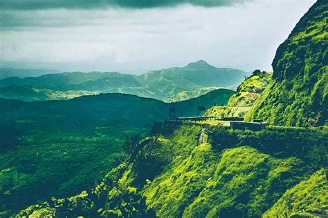 10 Best Monsoon Destinations In India Tripoto