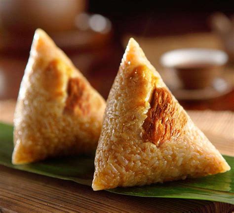 In 2021, dragon boat festival falls on june 14 (monday). Dragon Boat Festival 2021 Date, Food, History, Celebration ...