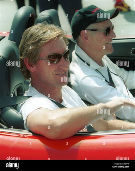 Hockey Legend Wayne Gretzky L With Actor Paul Newman Lead The 15th