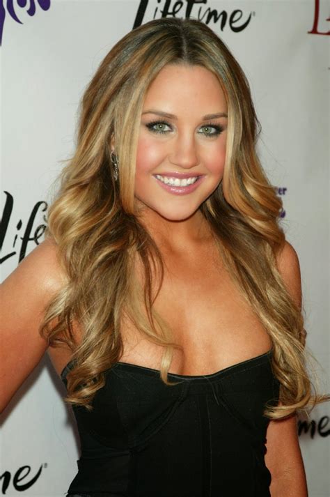After rising to prominence on nickelodeon show, all that, bynes began starring in her very own sketch comedy show, the amanda show. Wrap-Up Magazine: Amanda Bynes Top 5 Hottest Photos