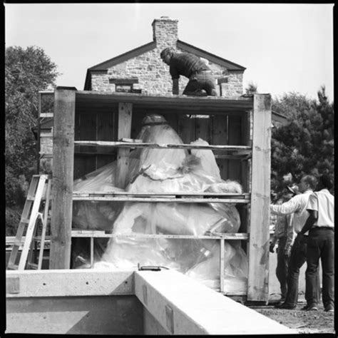 Installation Of The Great White Buffalo Statue Topeka Kansas Kansas Memory