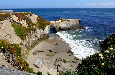 25 Fun Things To Do In Santa Cruz California Touristsecrets